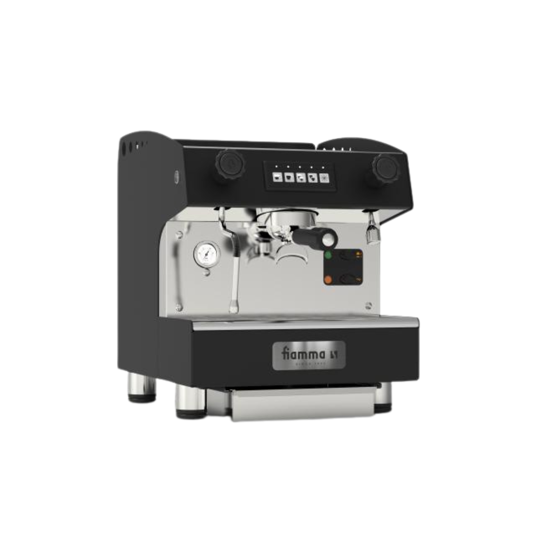 Zoek je een kleine, verplaatsbare en krachtige espressomachine? De Fiamma Marina CV DI heeft een apart waterreservoir, waardoor je de machine makkelijk kunt bijvullen en verplaatsen. 

Compact maar krachtig, is deze machine perfect voor liefhebbers van de perfecte espresso, zowel in kleine bedrijfsruimtes als in huis. Charmant, elegant en efficiënt: de Marina espressomachine is ideaal voor kleine koffietentjes, kantoorbars en kleine bedrijven die een perfecte espresso eisen. De roestvrijstalen behuizing her