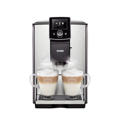 Wie wil er nu niet genieten van een goede cappuccino in gezelschap? Ontspan en geniet van het unieke melkschuim. Met onze 8-serie maak je cappuccino en latte macchiato voor twee kopjes met één druk op de knop. Met de smaakeigenschappen haal je nog meer uit je favoriete koffiebonen. Eenvoudig en intuïtief, alsof er een kleine barista voor je aan het werk is. En met de NICR 825 met roestvrijstalen voorkant.